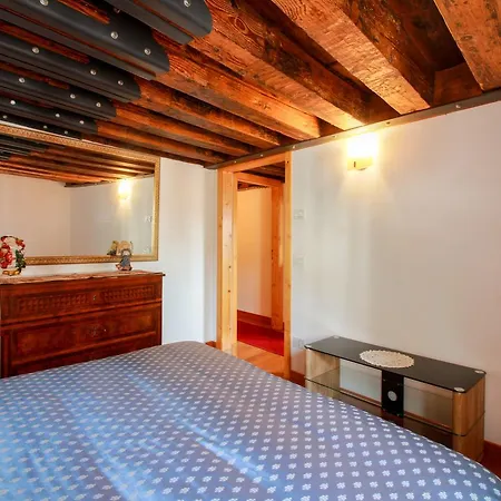Palazzo San Beneto Apartmán