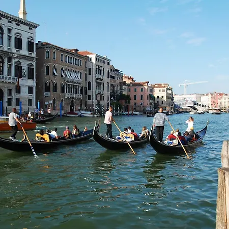 Palazzo San Beneto Venedig